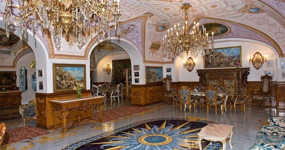 Grand Hotel La Sonrisa 4/19
