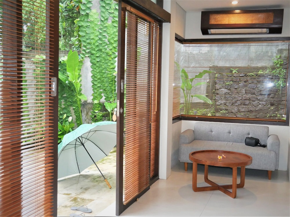 Swarapadi Villa 55/56