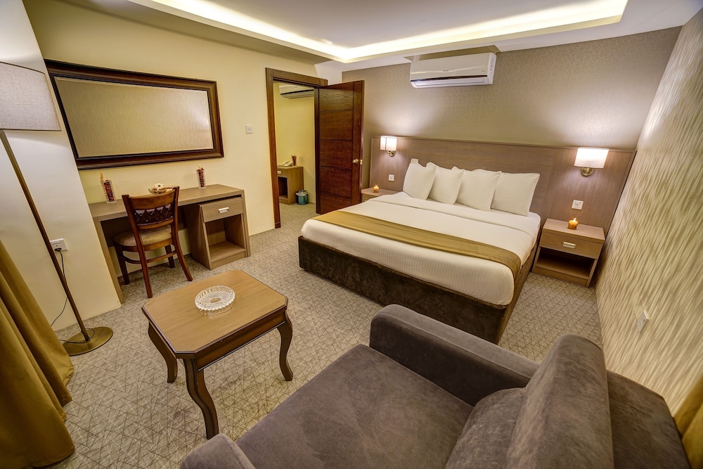 family suite