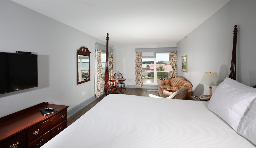 Loyalist Country Inn A Lakeview Resort 19/45