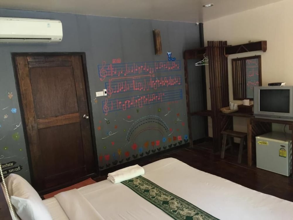 Pang Mai Resort 16/50