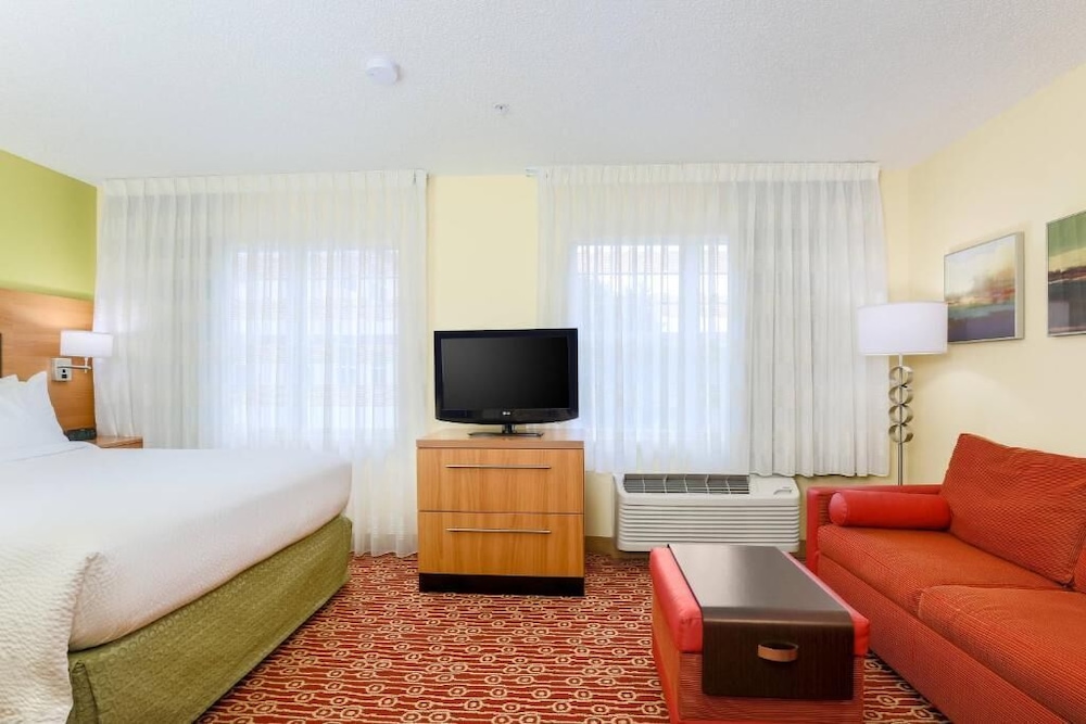 Sonesta Simply Suites Houston Brookhollow 19/32