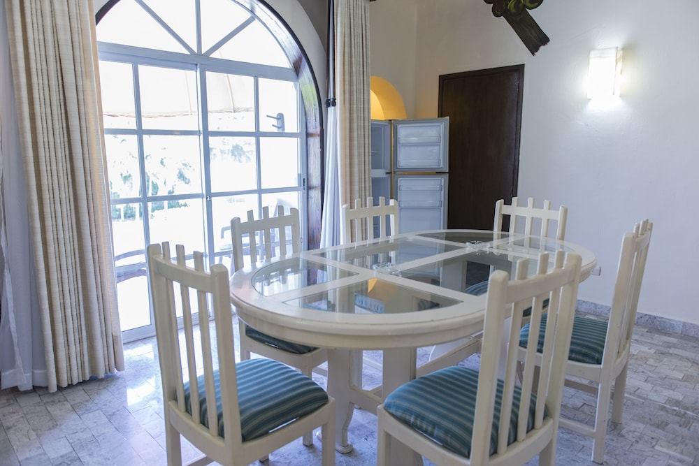 Villablanca Hotel 32/50