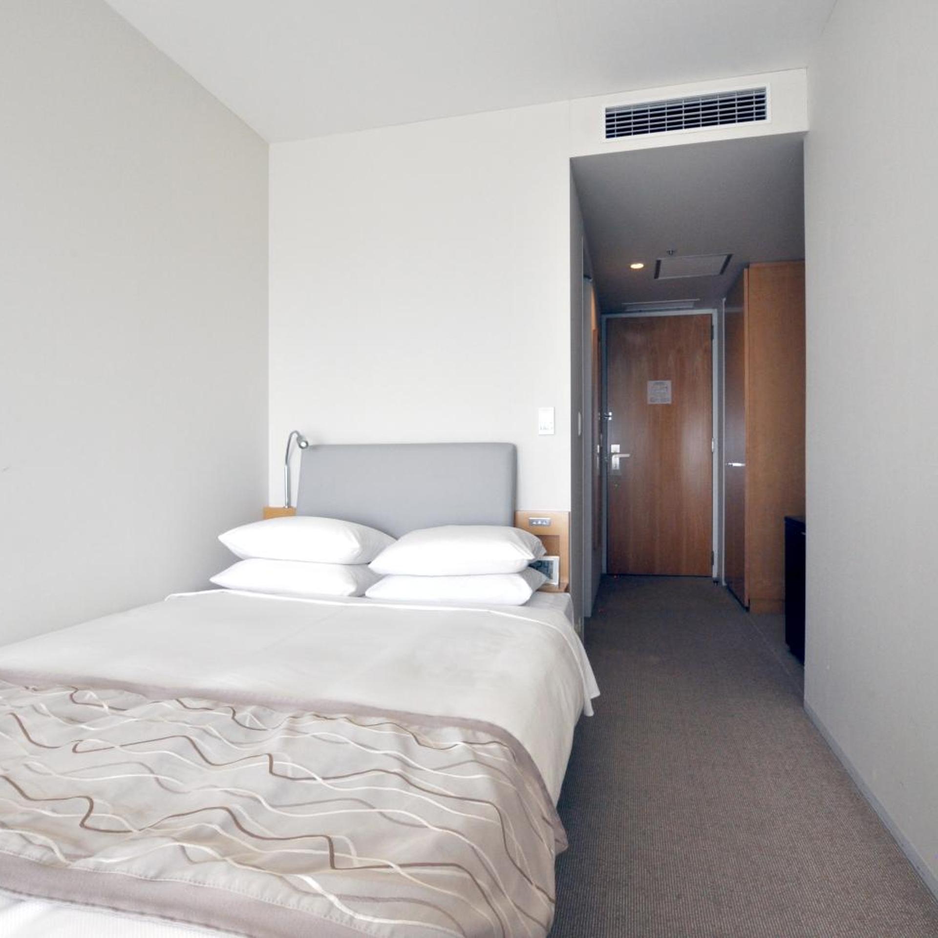 Semi Room, Semi Double Bed, Riverside