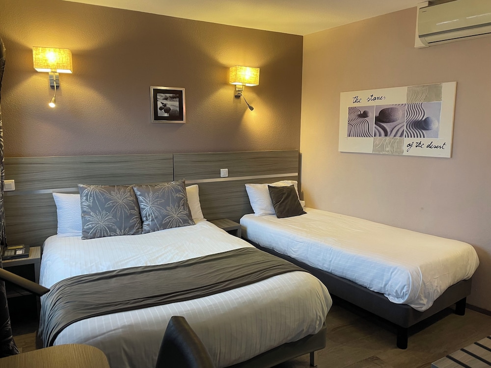 HOSTELLERIE DU CENTROTEL ET SPA 9/29