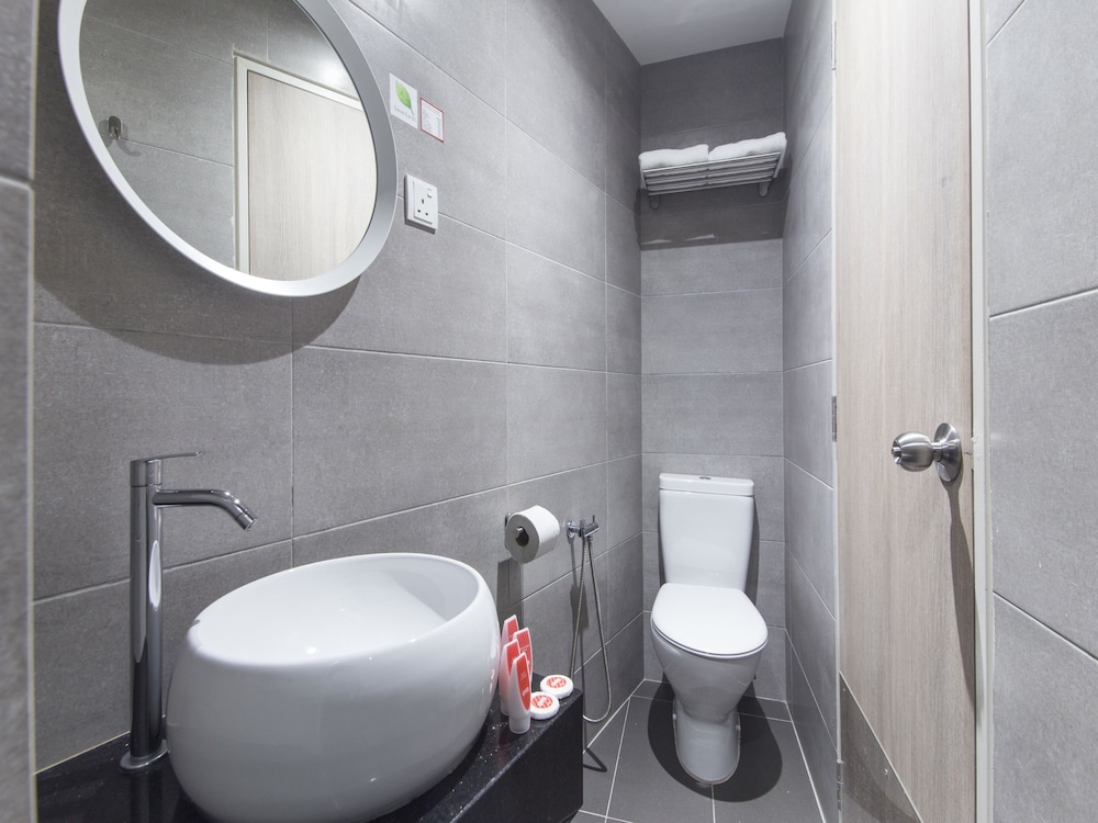 غرفة قياسية بسرير كوين، Yootel Boutique Hotel 4/4