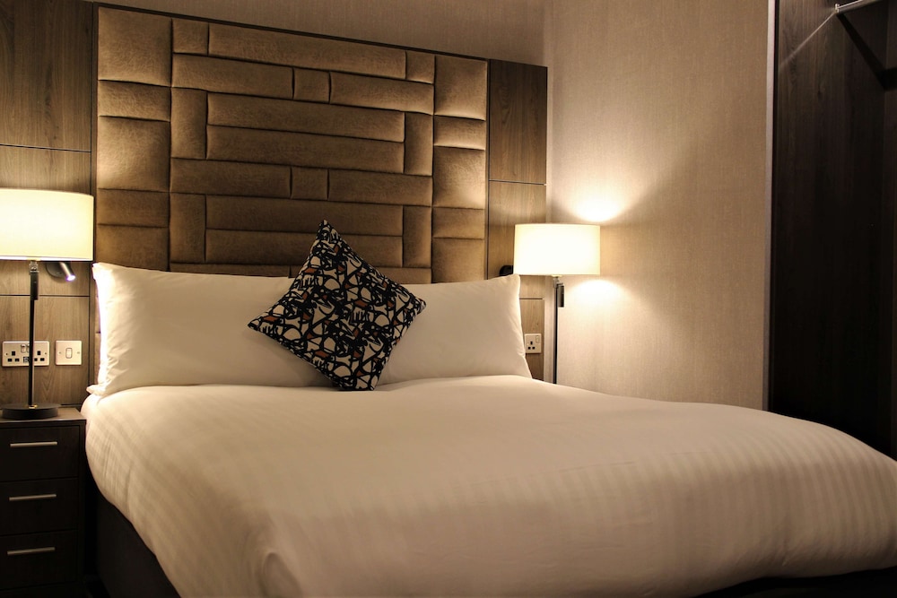 River Ness Hotel, a member of Radisson individuals 19/64
