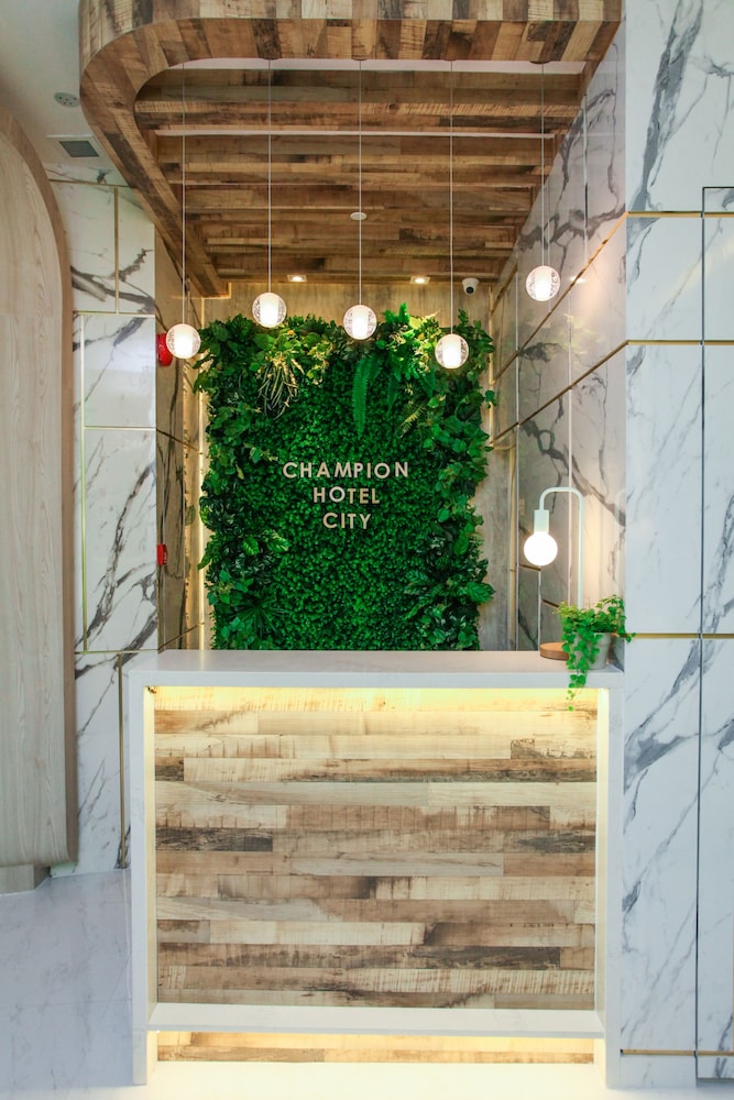 CHAMPION HOTEL CITY 7/50