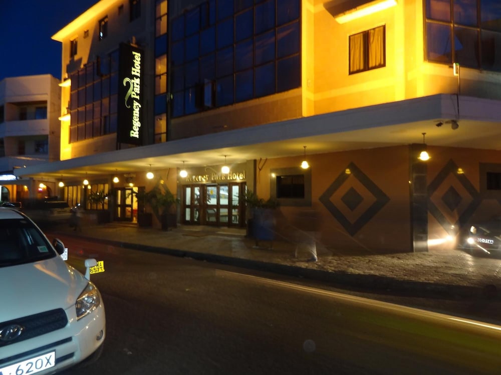 Regency Park Hotel Mombasa 4/42