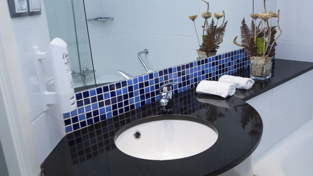غرفة قياسية بسريرين منفصلين، Holiday Inn Express Bilbao 3/5