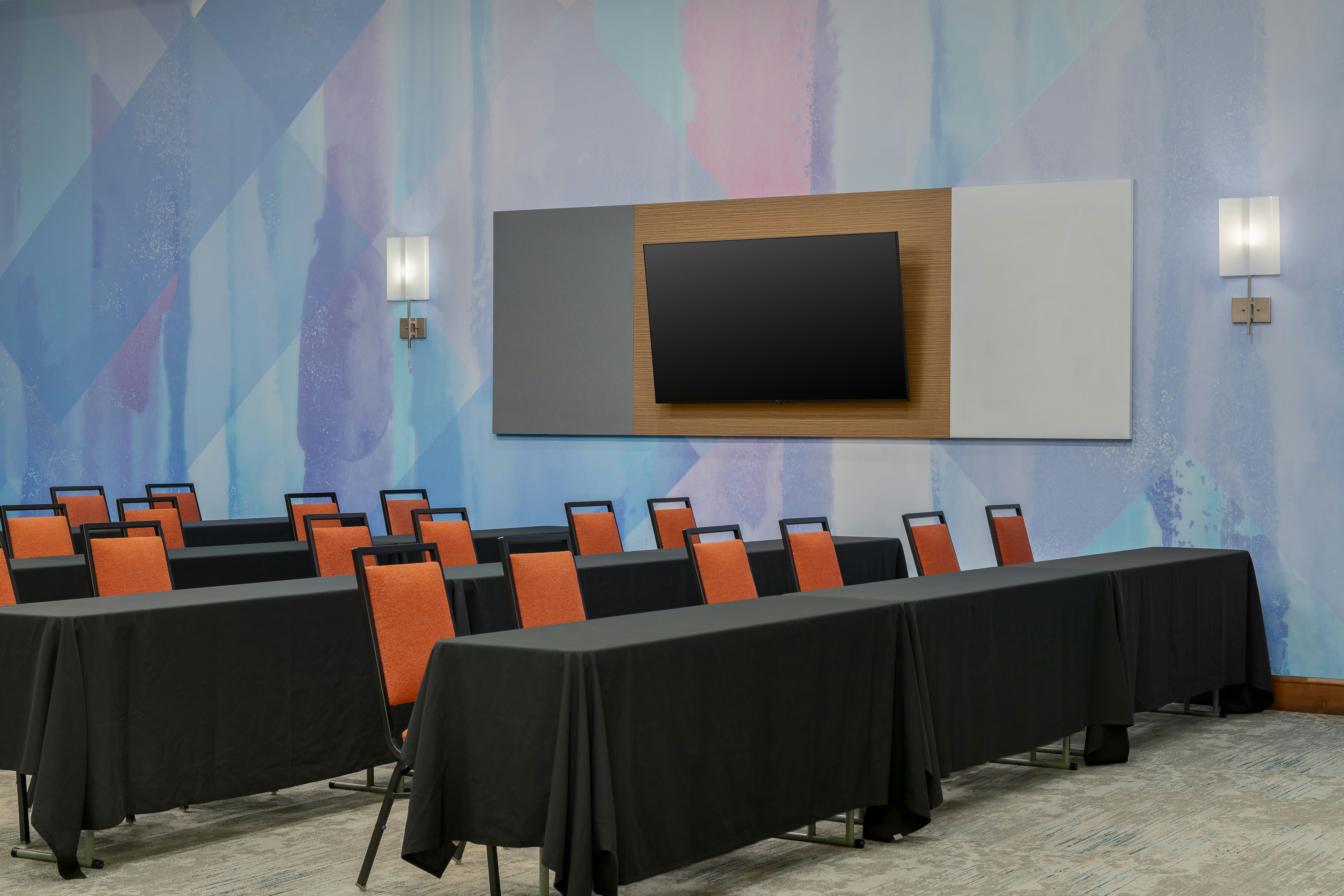 Hilton Garden Inn Cincinnati/West Chester 73/81