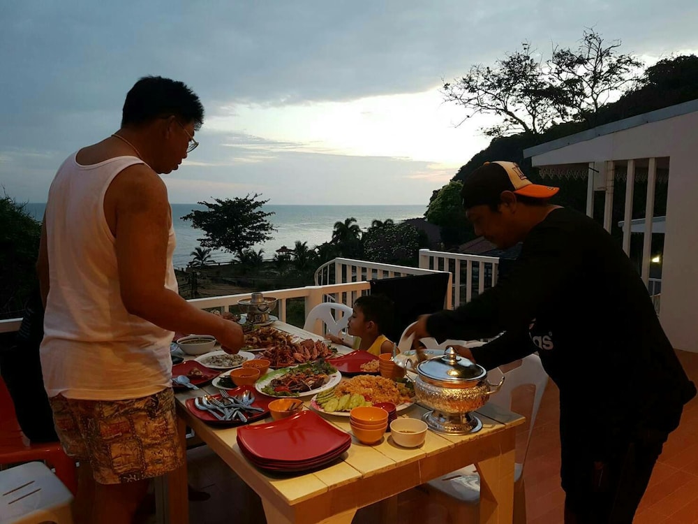 White House Mountian Beach Resort 17/22