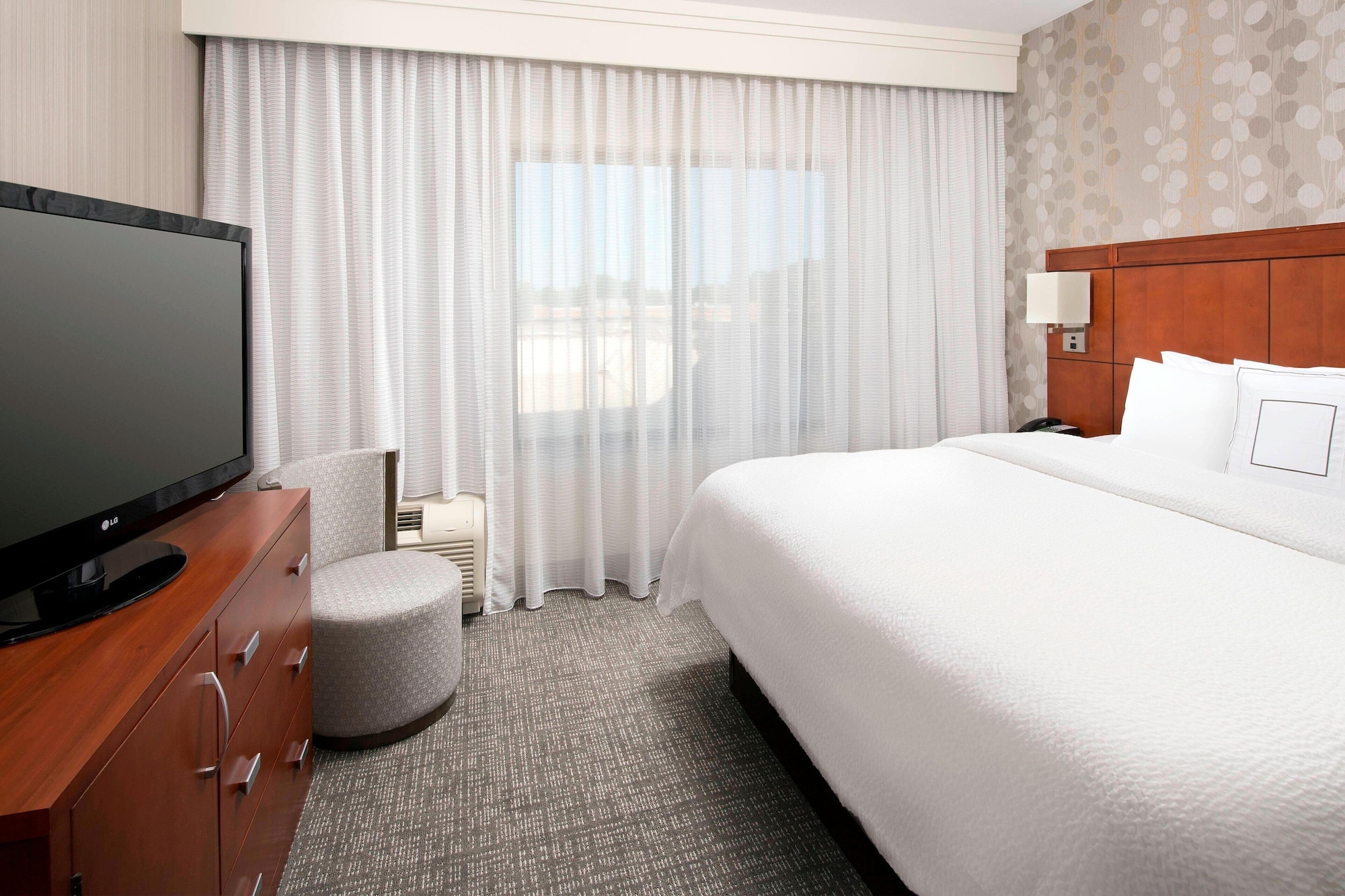 Room at Courtyard by Marriott Tyler, TYLER - TX