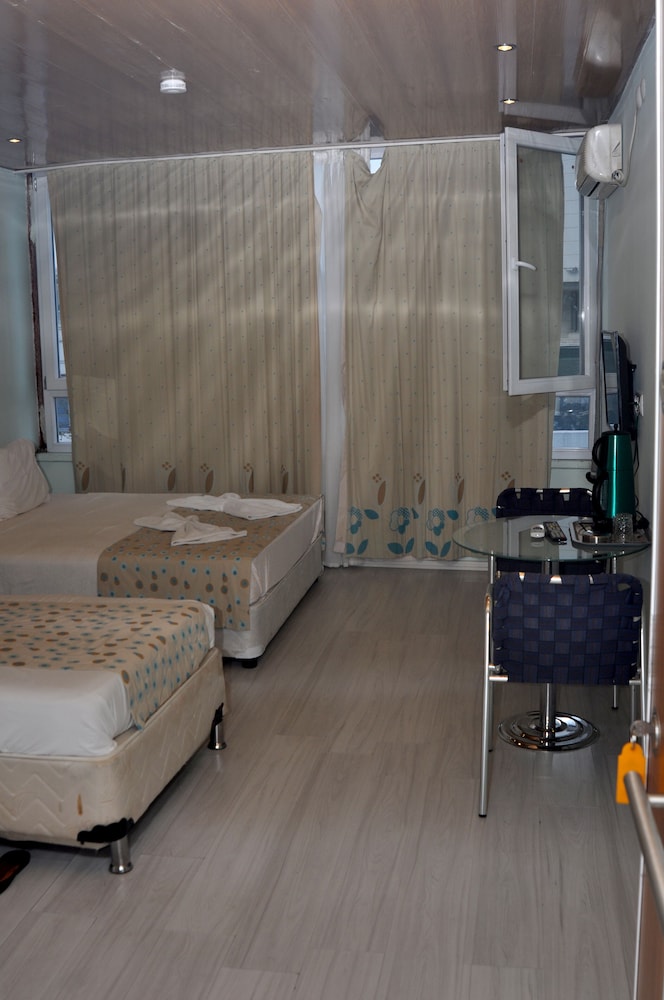 Gvar Apart Otel 23/35