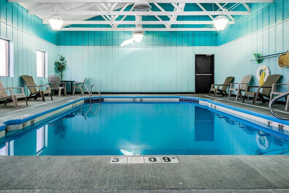 swimming pool spa