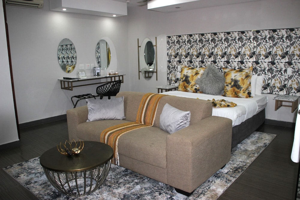 Ecolux Boutique Hotel 30/50