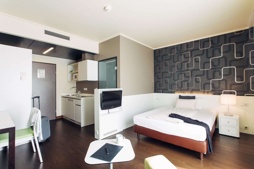 Room at Harry's Home Linz, LINZ