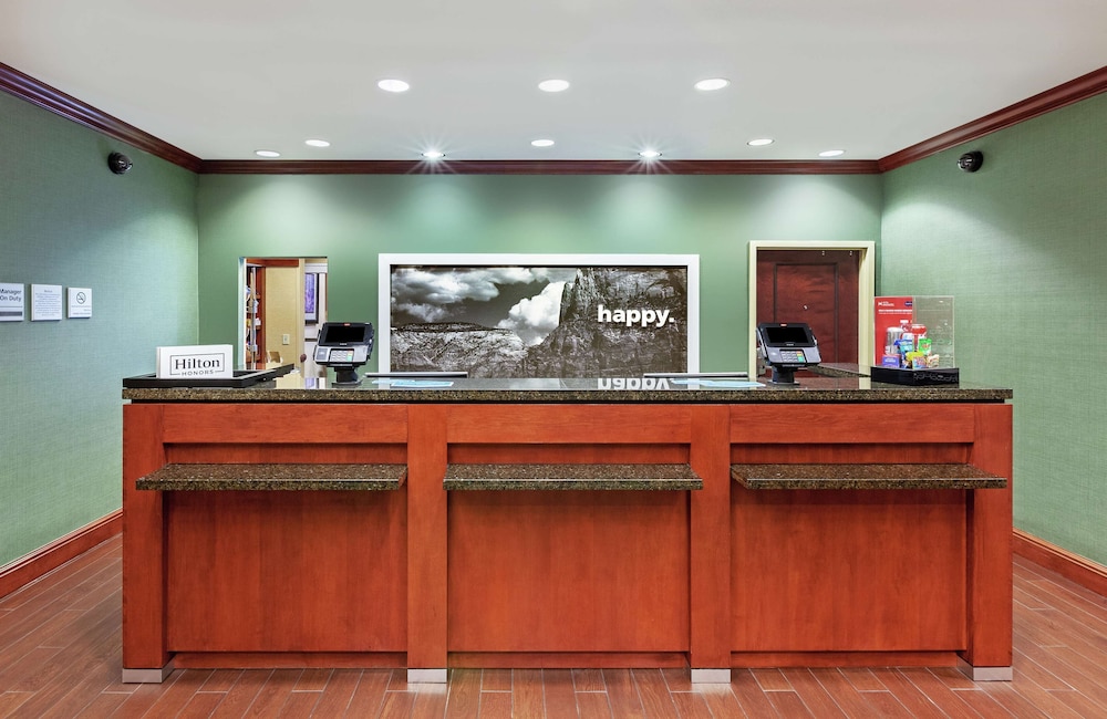 Hampton Inn Suites el Paso West 8/67