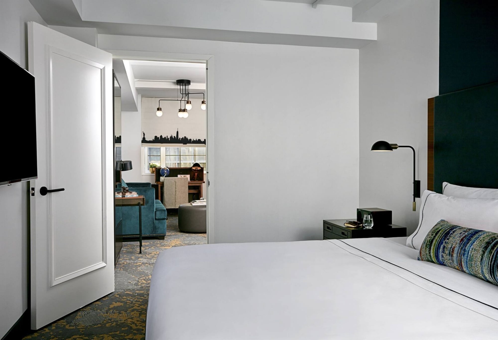 Gallery, Suite, King Bed, Sofa