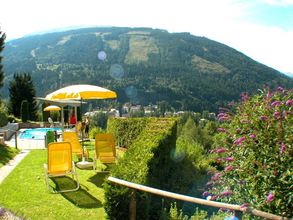 Hotel Alpenblick 68/79