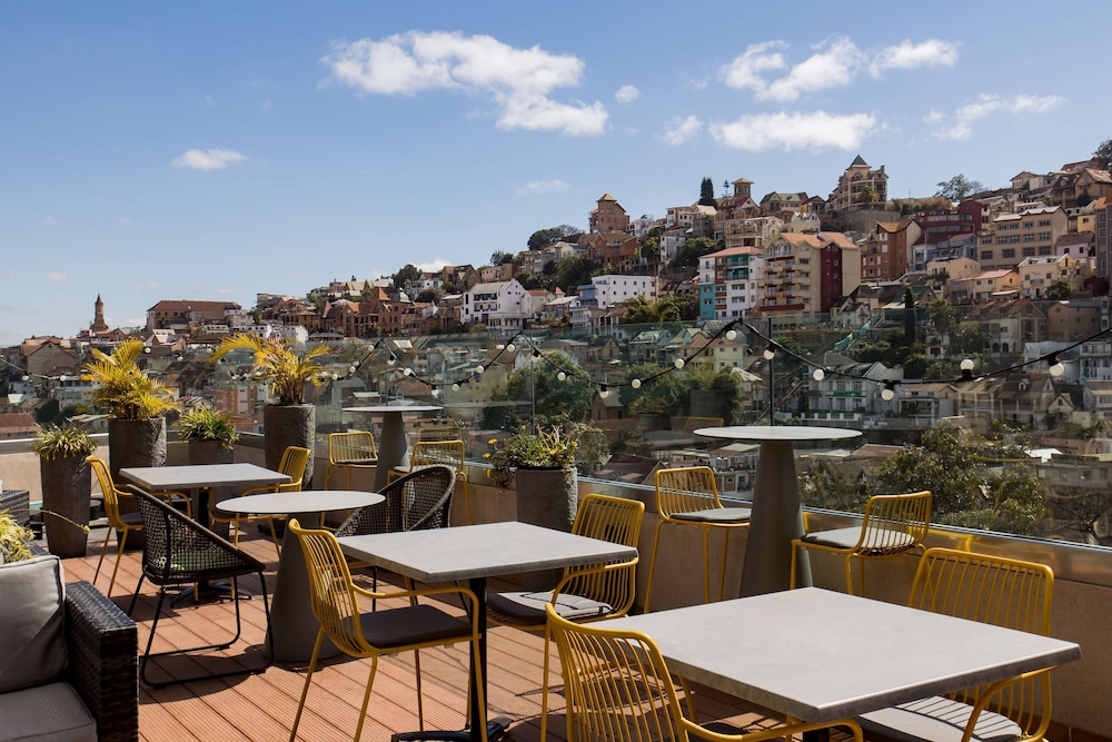 Radisson Serviced Apartments Antananarivo City Centre 64/75