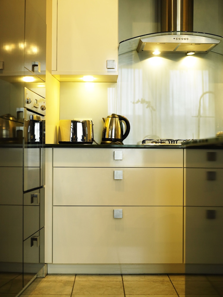 Kensington House Aparthotel by Warren Collection 11/59