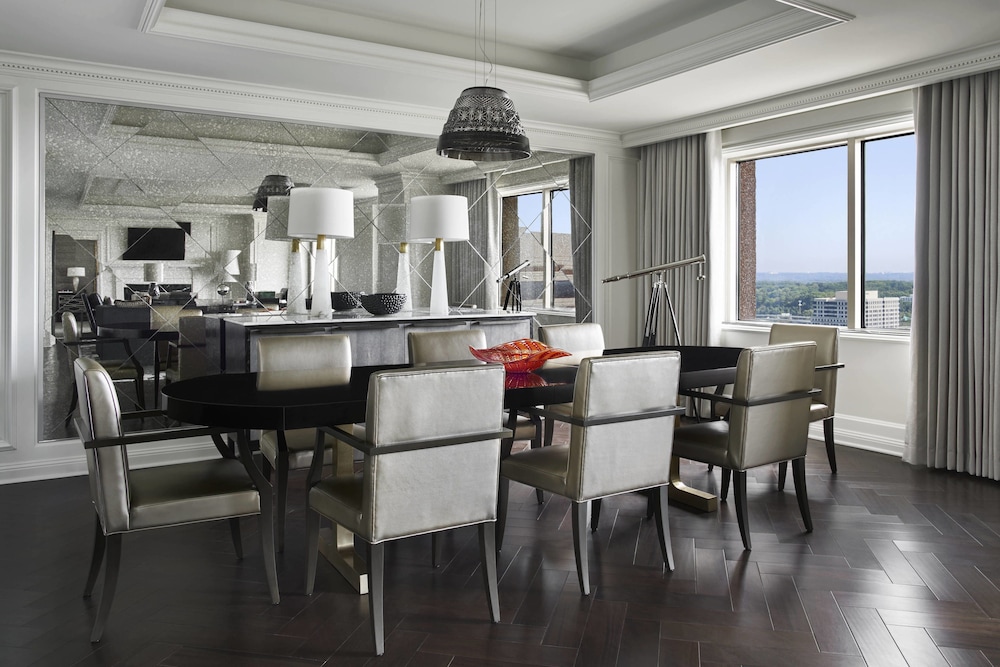 The Ritz Carlton Tysons Corner 33/41