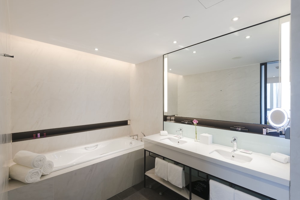 Innside Zhengzhou 52/55