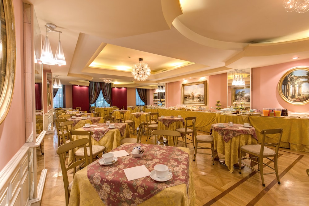 art'otel Rome Piazza Sallustio, Powered by Radisson Hotels 35/50