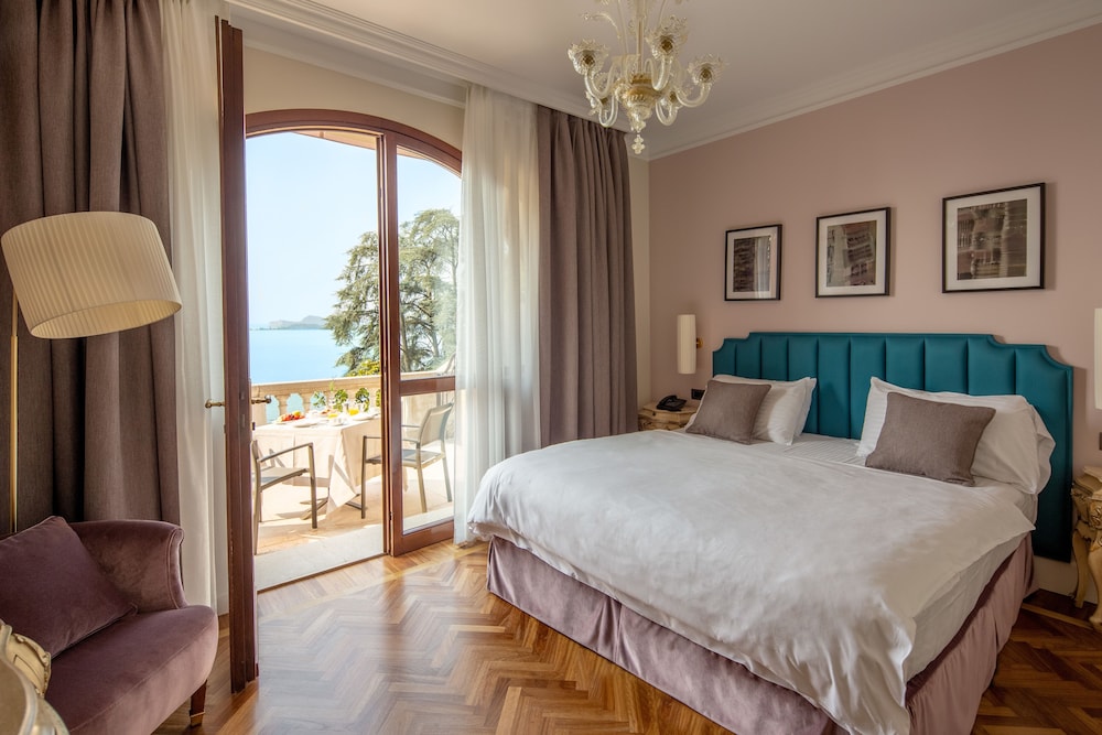 Hotel Villa Del Sogno 19/77