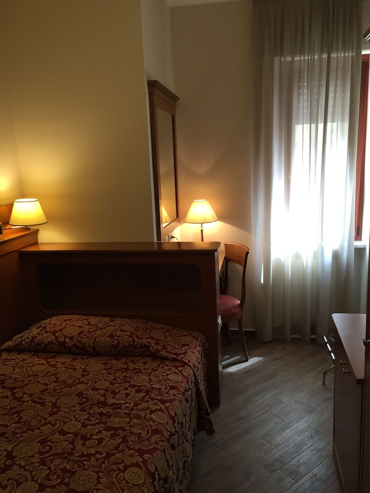 Hotel Excelsior 31/41