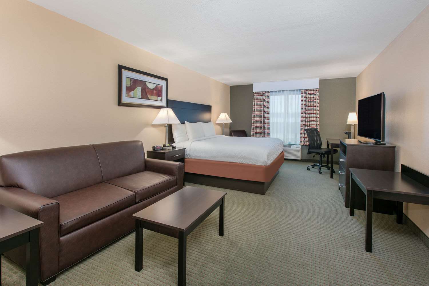 Days Inn And Suites By Wyndham Florence Jackson Area 22/50
