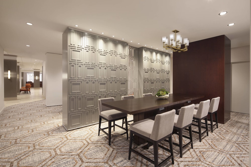 Sheraton Philadelphia University City 45/47