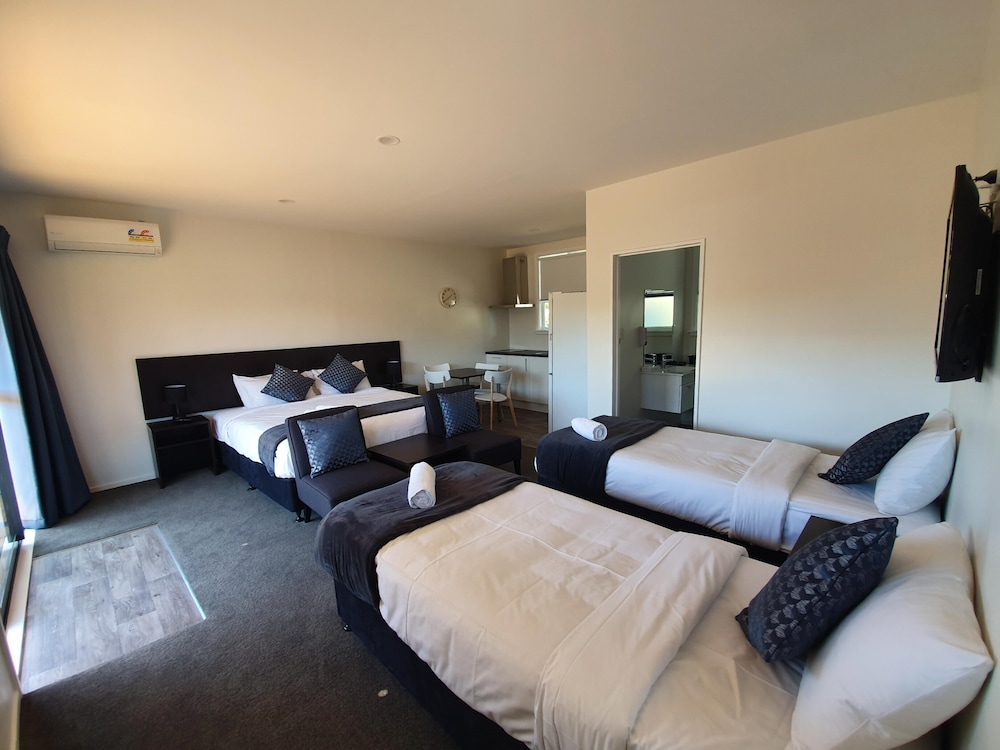 North South Holiday Park 32/72