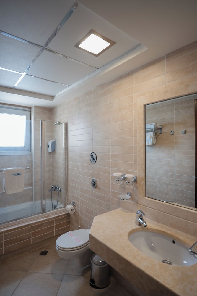 1 BEDROOM, CLASSIC, SUITE, GARDEN VIEW, GROUND FLOOR