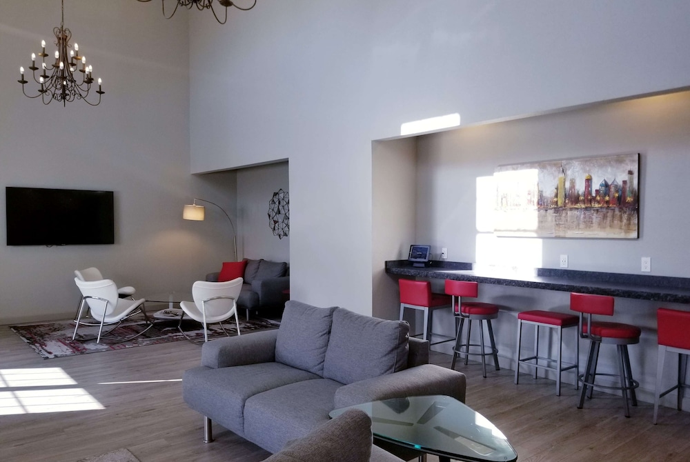 Ramada By Wyndham Sellersburg/Louisville North 46/69