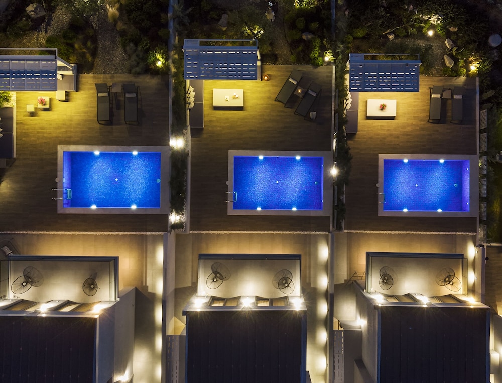 Soleado Luxury Villas 10/79