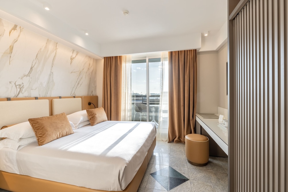 Hotel Feldberg Riccione 13/50