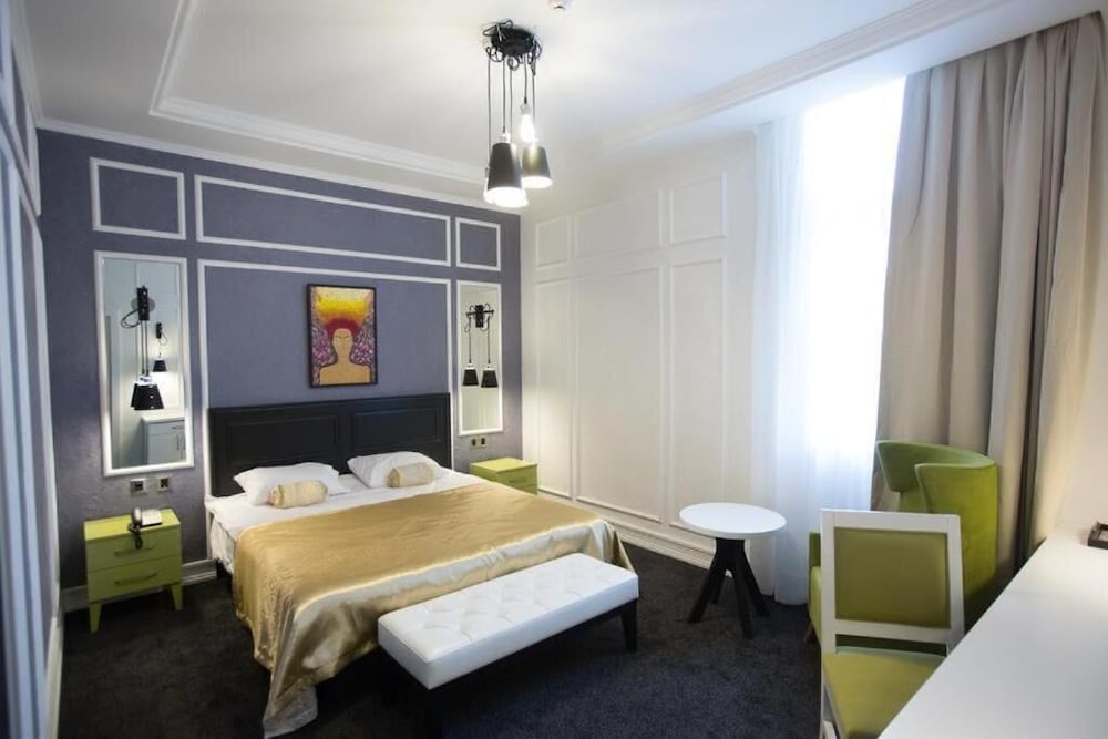 Dondar Hotel 28/61
