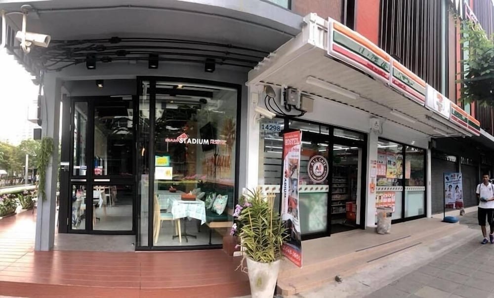 Siam Stadium Hostel 5/54
