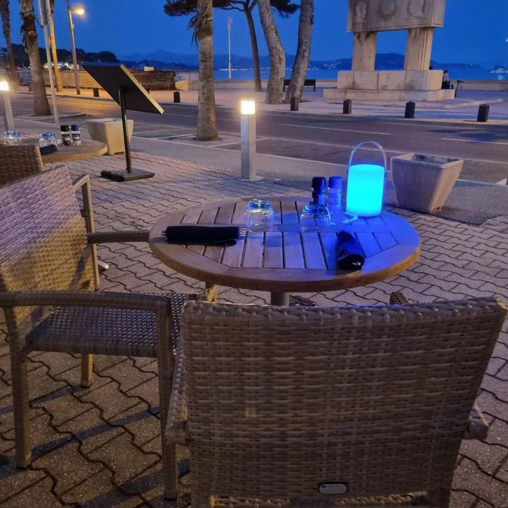 Hôtel Miramar 25/27