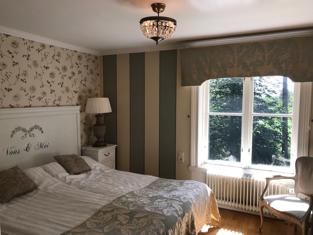 Hotell Plevnagården 10/36