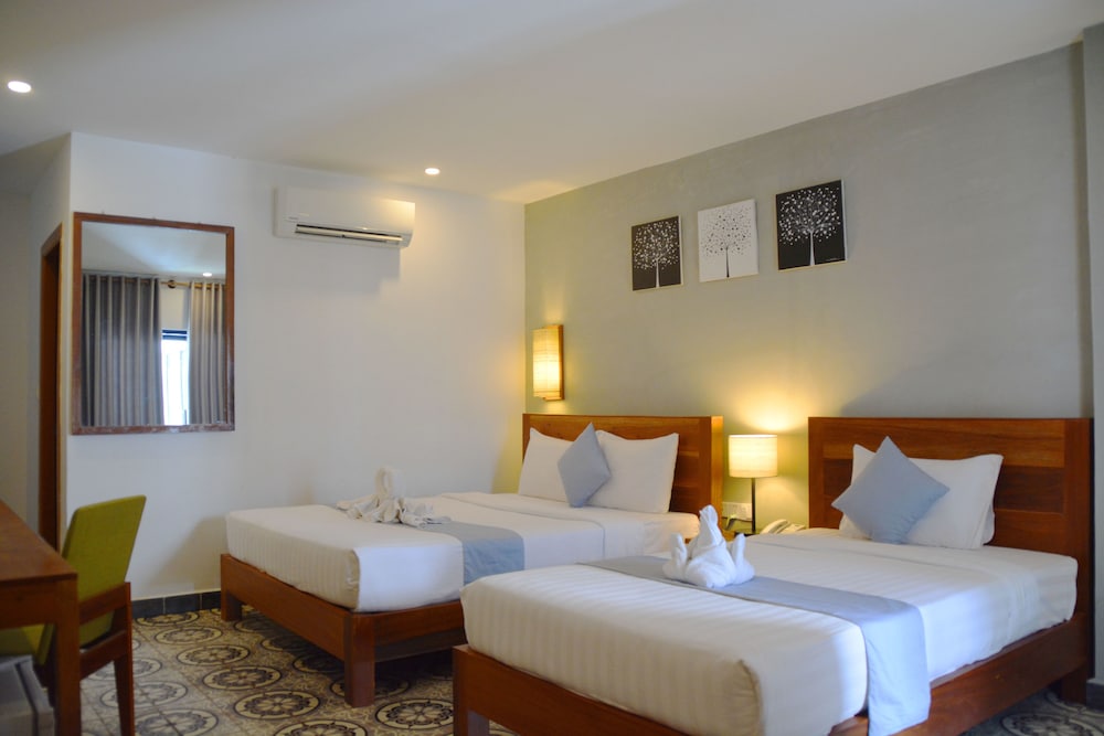 Home Chic Hotel 16/67