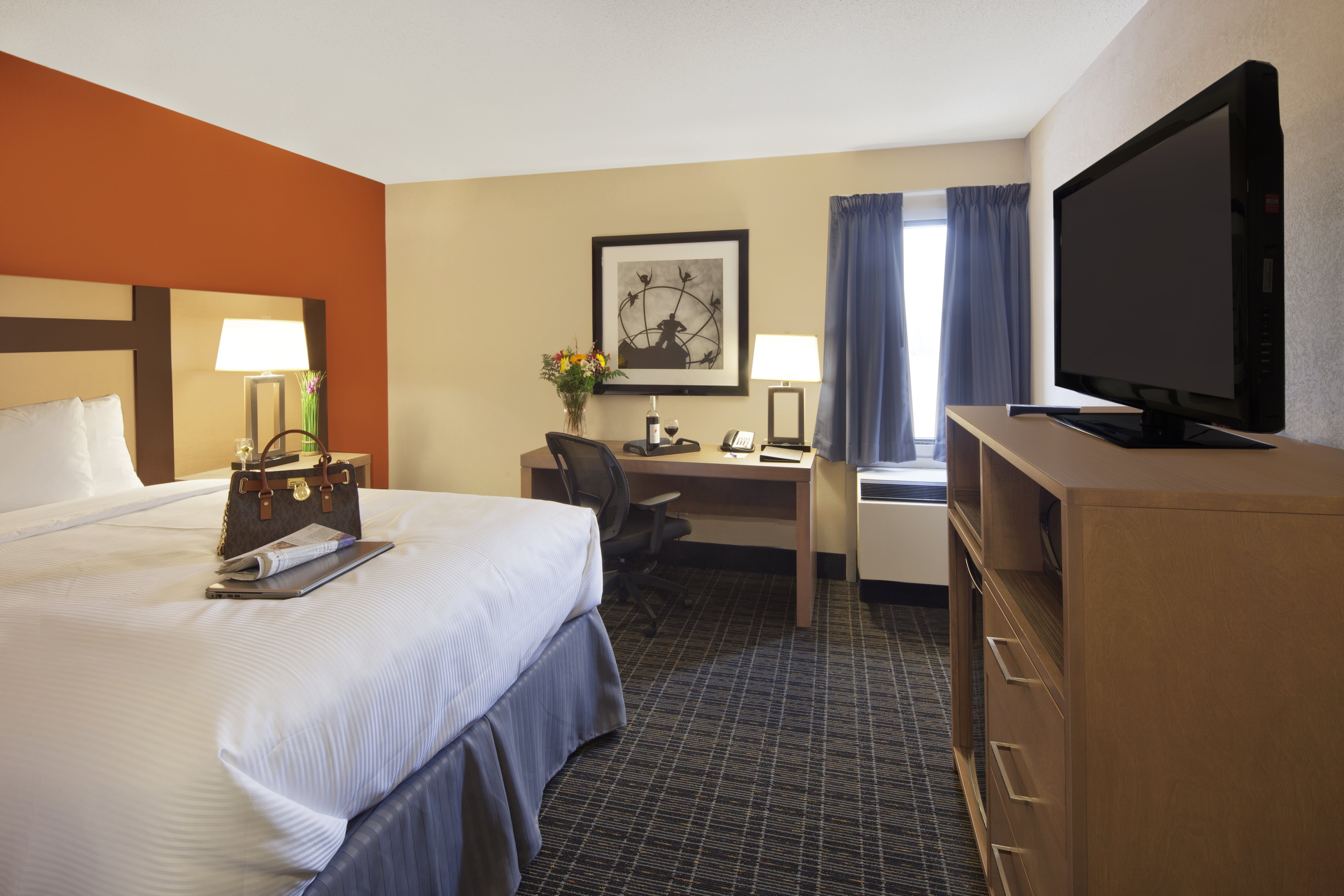 Canadas Best Value Inn Toronto 17/25