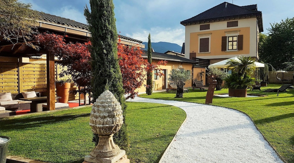 Hotel Traube 40/45