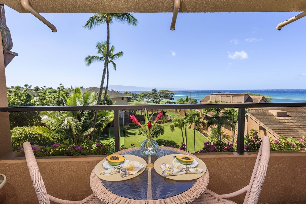 Kahana Villa 65/72