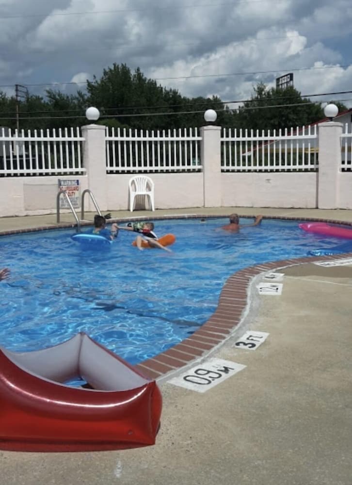 Econo Lodge Calhoun North Damascus 5/41