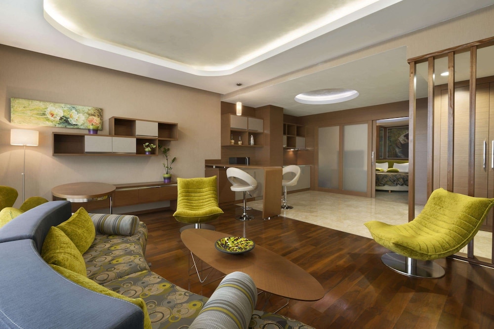 Ramada by Wyndham Podgorica 26/43