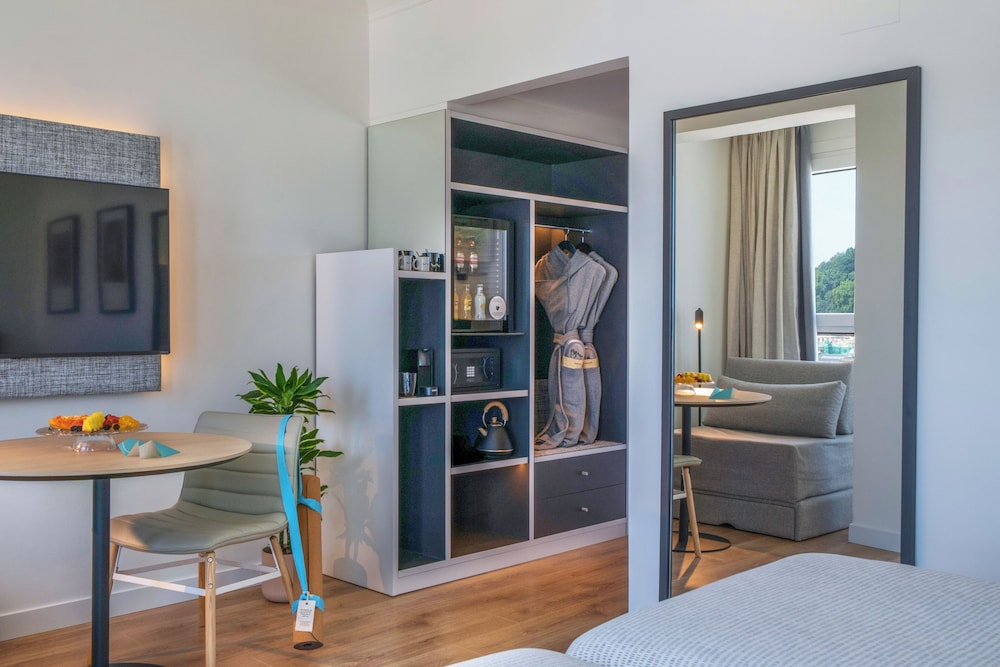 Hotel San Sebastian Orly, Affiliated by Melia 44/67