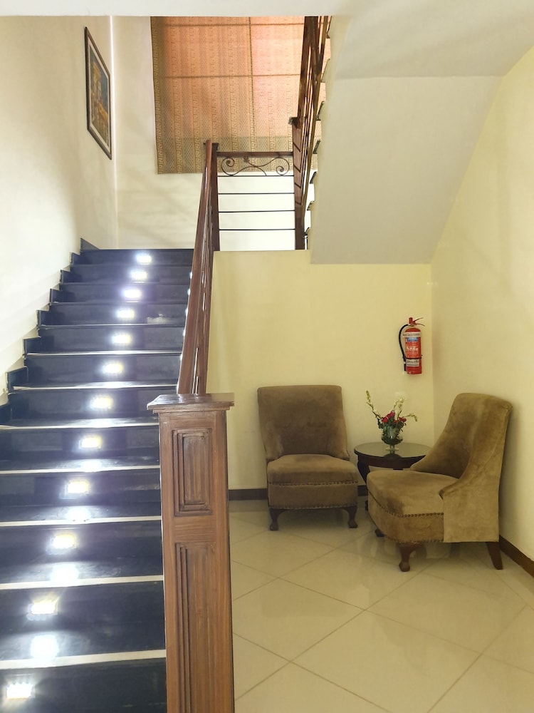 S Chalet Multan 31/44